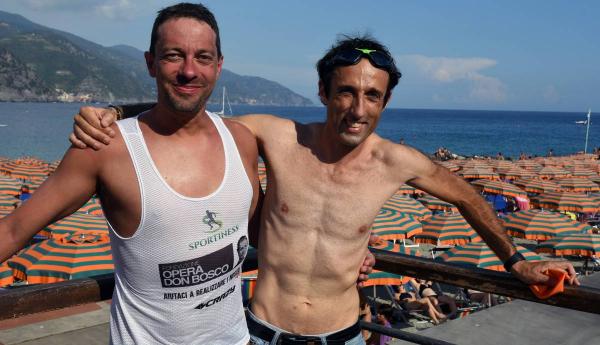 22km a nuoto per una buona causa
